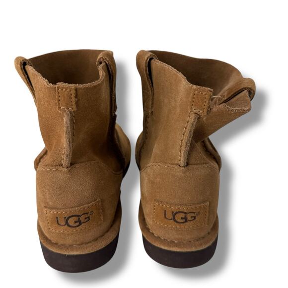 UGG Boots Size 6 Chestnut Brown Slouchy Short Suede Booties Pull on Winter FLAW - Picture 5 of 9